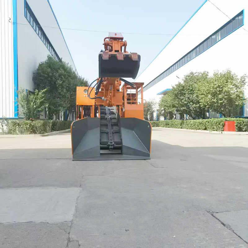 Small Mucking Loader