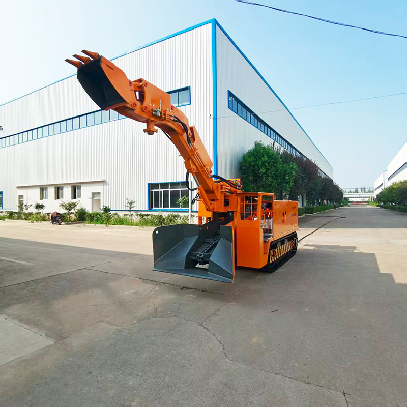 Многофункциональный погрузчик для навоза